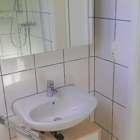 Stadtvilla - Gaestehaus Mit Gemeinschaftskueche, Hausnummer 34 Marne